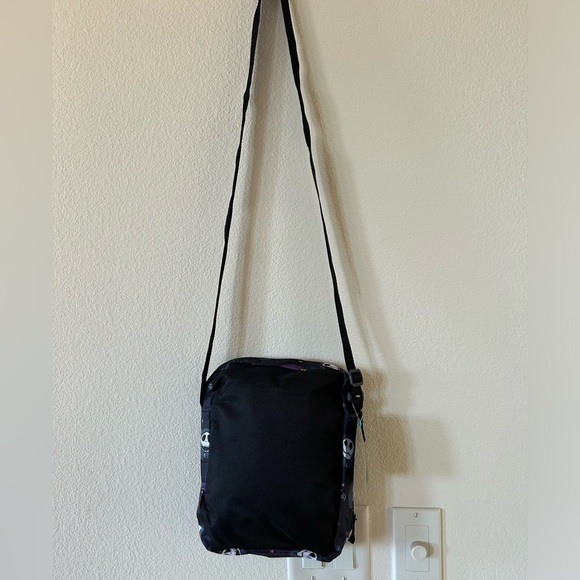 Disney - The Nightmare Before Christmas- Crossbody Bag - Picture 7 of 13